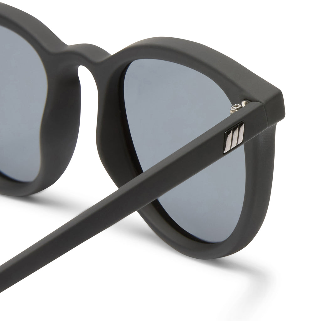 Le Specs Fire Starter Black - Optivog