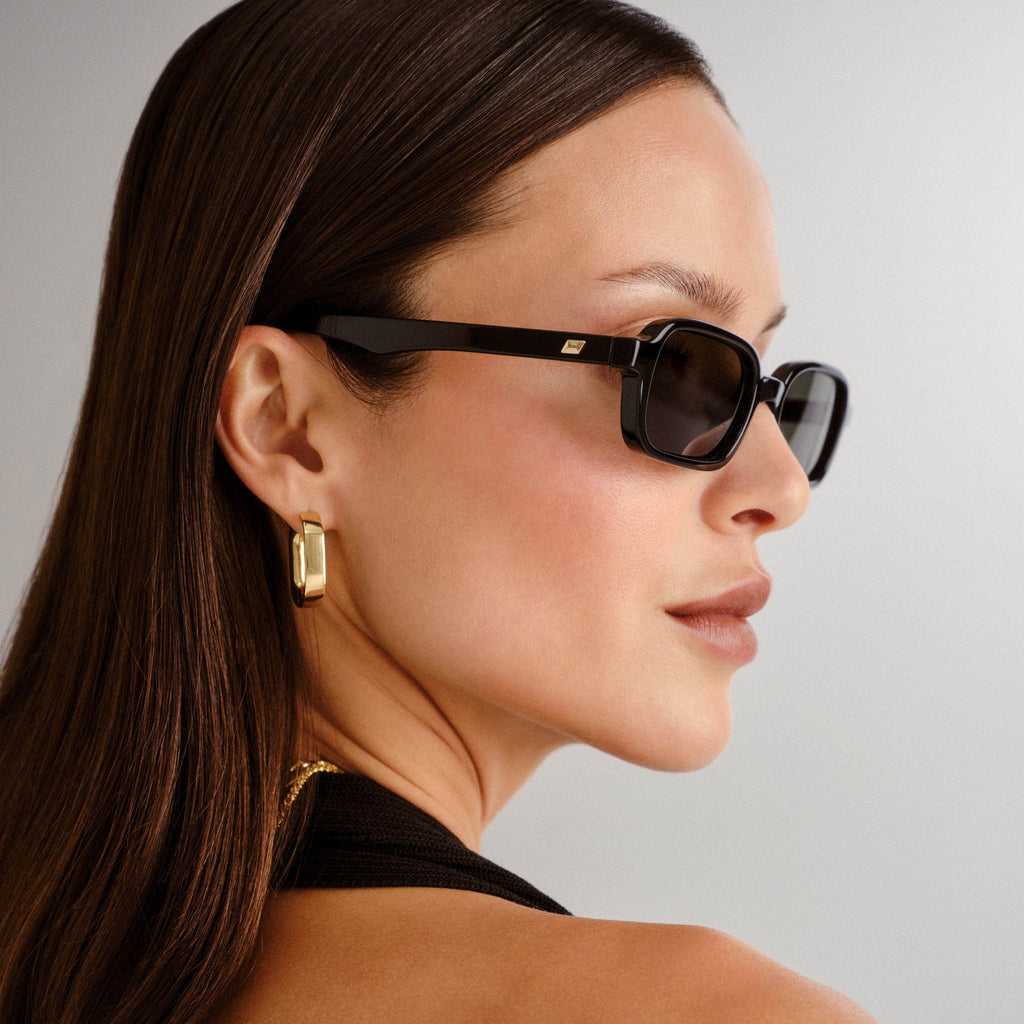 Le Specs Pilferer Black - Optivog
