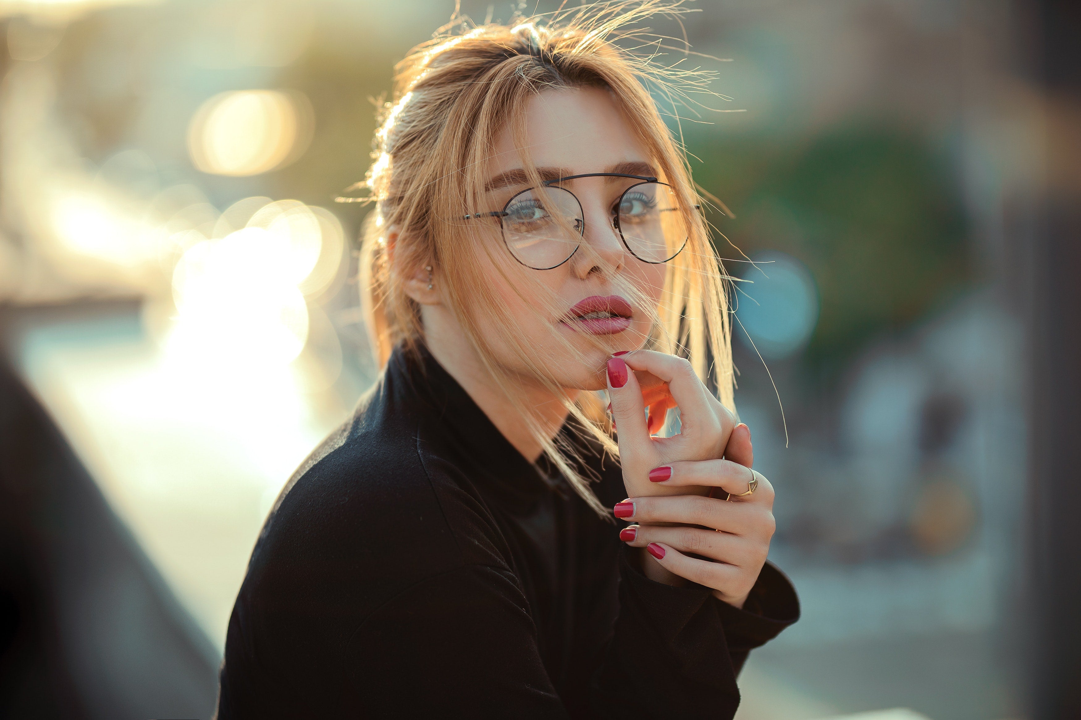 Alegerea ramelor de ochelari în funcție de forma feței